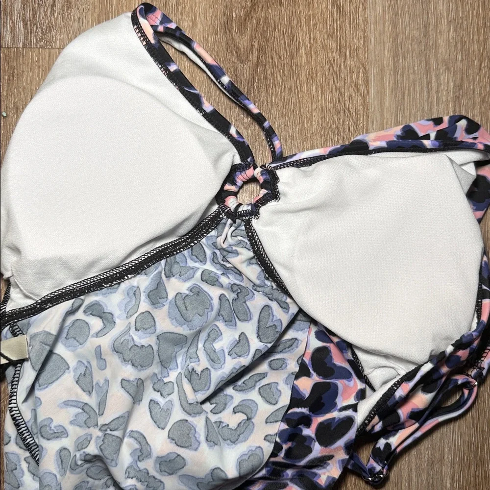 Freely women’s tankini